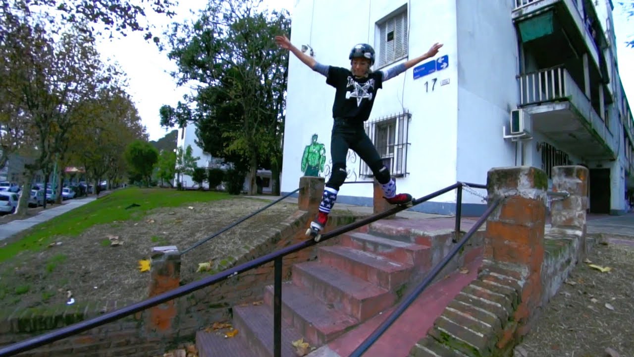 Huge rail grind on roller skates CHAYA SKATES Rollenwelt.de